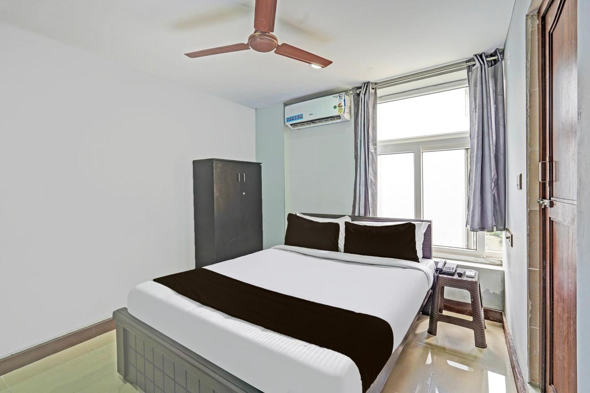 Super Hotel O Sholinganallur Near Anjaneya Temple チェンナイ エクステリア 写真